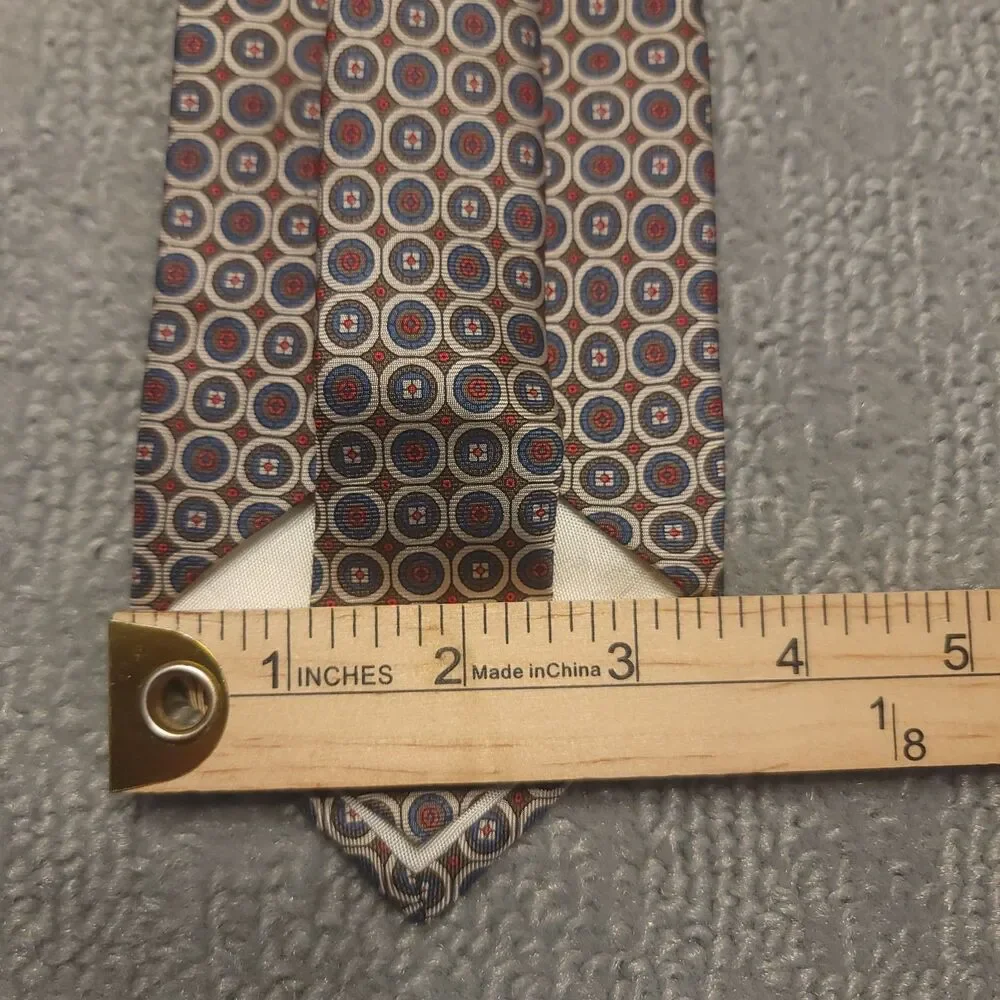Givenchy Monsieur Mens Tie Geometric 100% All Silk Made in Italy 56x3.5 inch